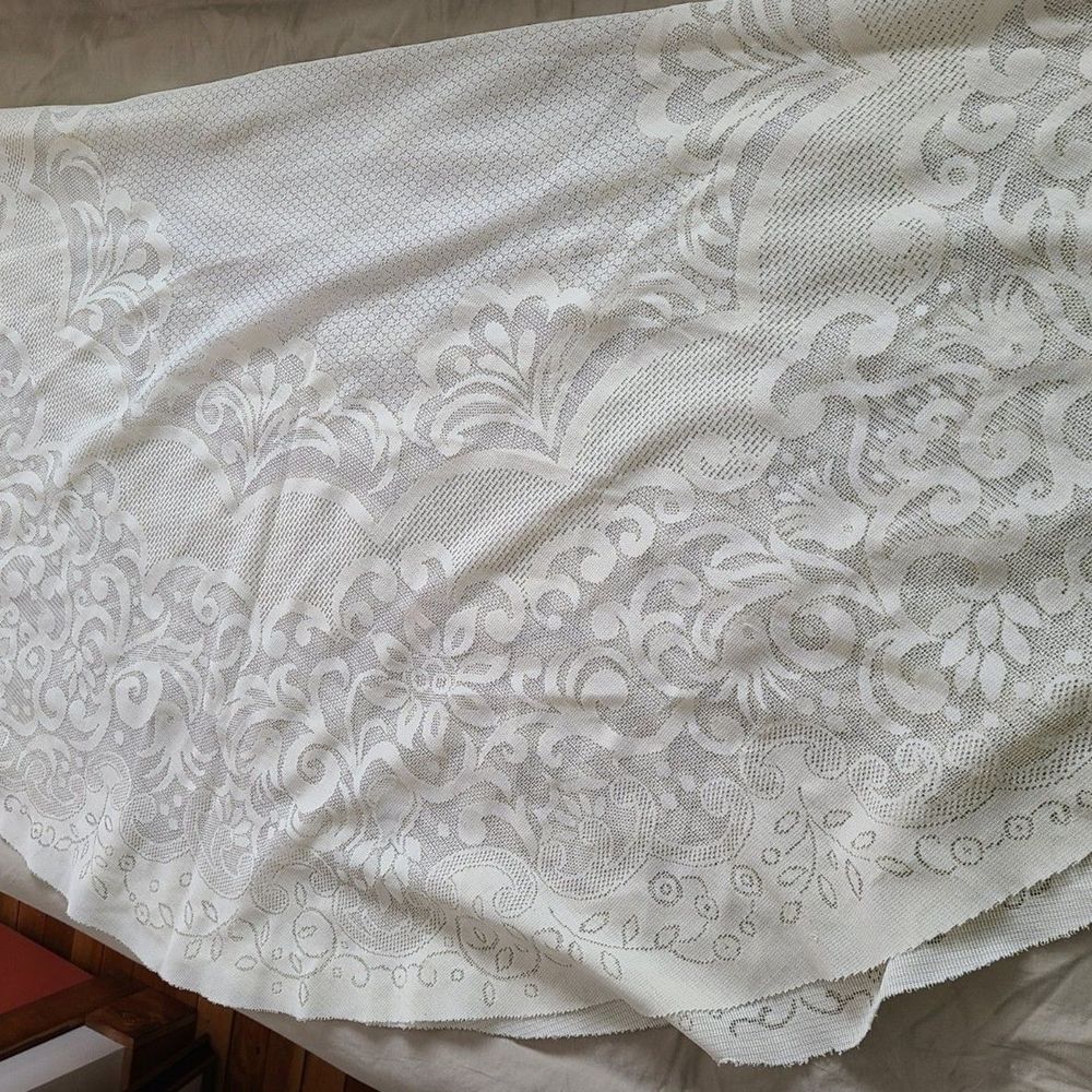 Vintage Cream Round Lace Doily Tablecloth Feminine Kitchen Elegant Table Cover